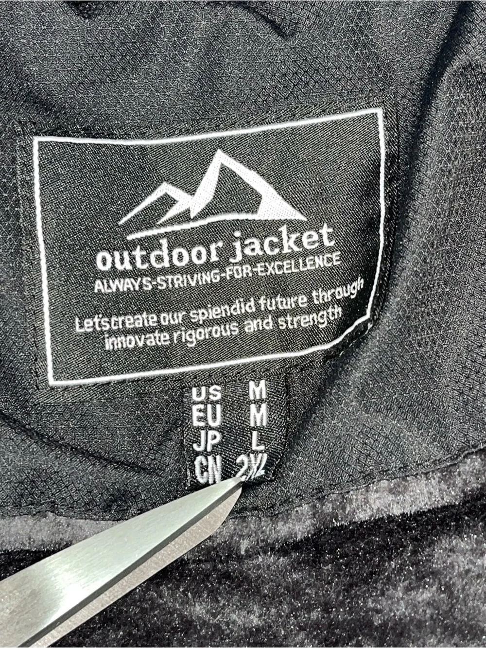 Outdoor Jacket Men's Black Hooded Full Zip Fleece Lined Water-Resistant SizM 186
